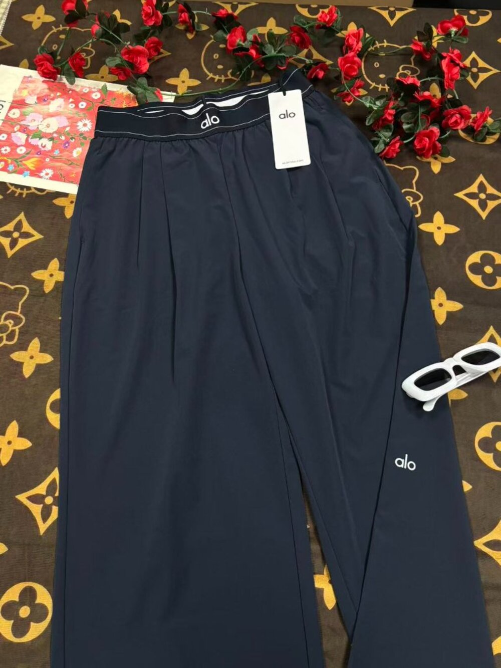 🖤Alo Yoga Suit Up Trouser Navy Regular Fit 30" Inseam Straight Leg